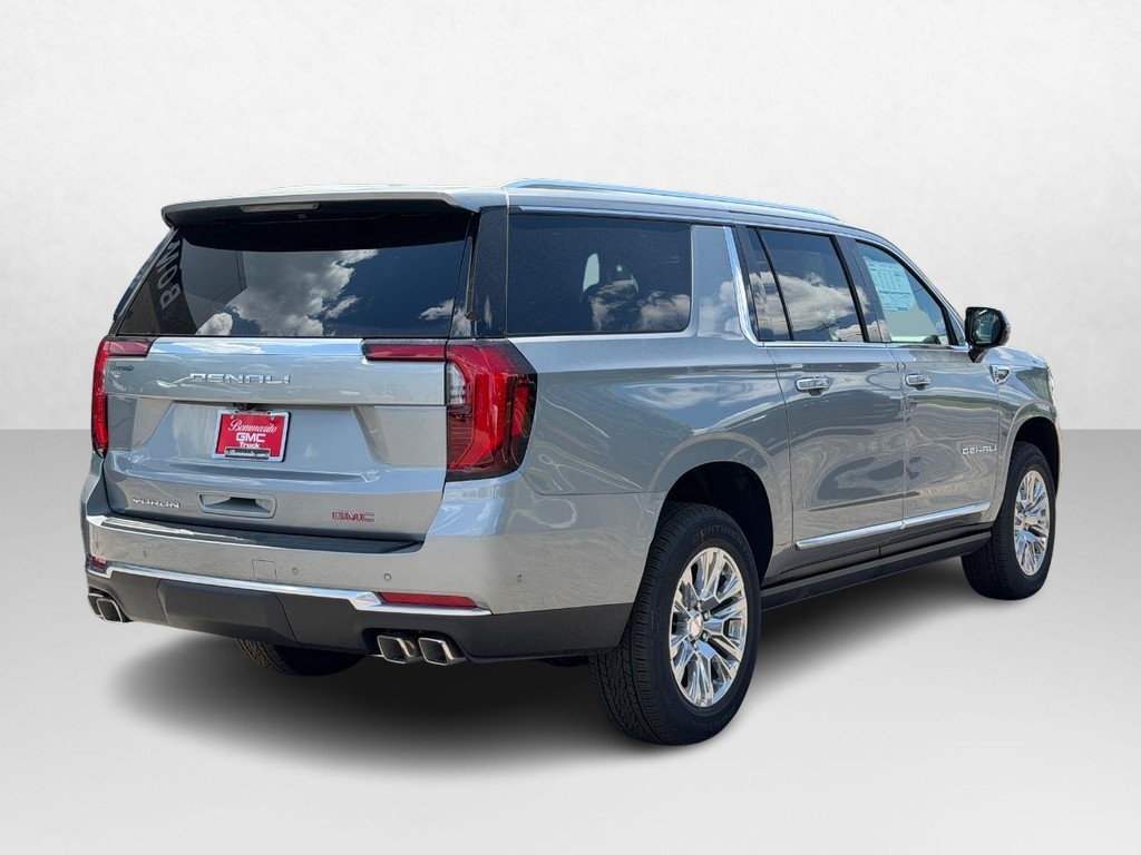 GMC Yukon XL Vehicle Image 03