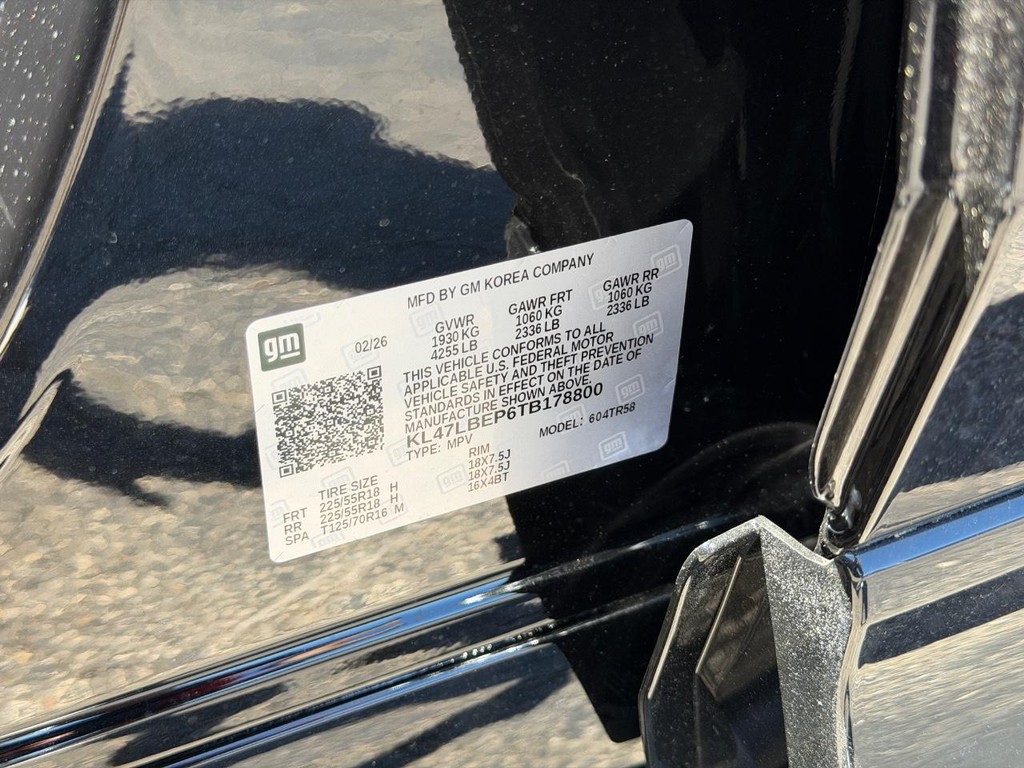 Buick Envista Vehicle Image 12