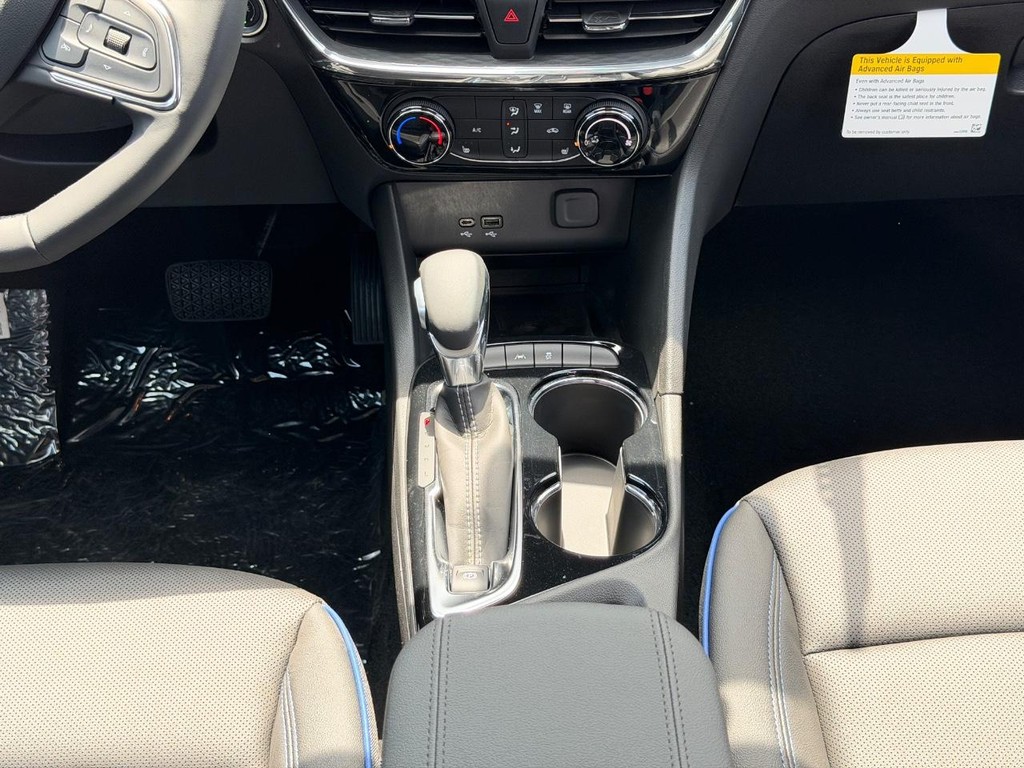 Buick Encore GX Vehicle Image 08