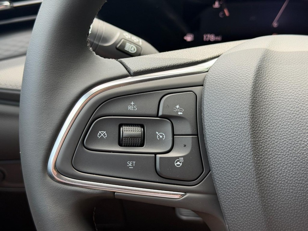 Buick Encore GX Vehicle Image 10