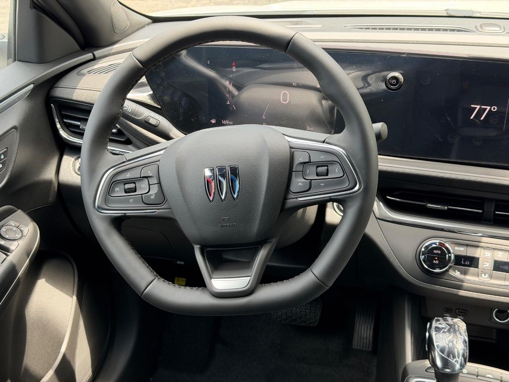 Buick Envista Vehicle Image 07