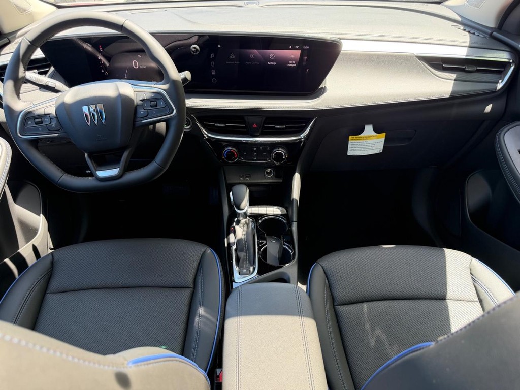 Buick Encore GX Vehicle Image 05