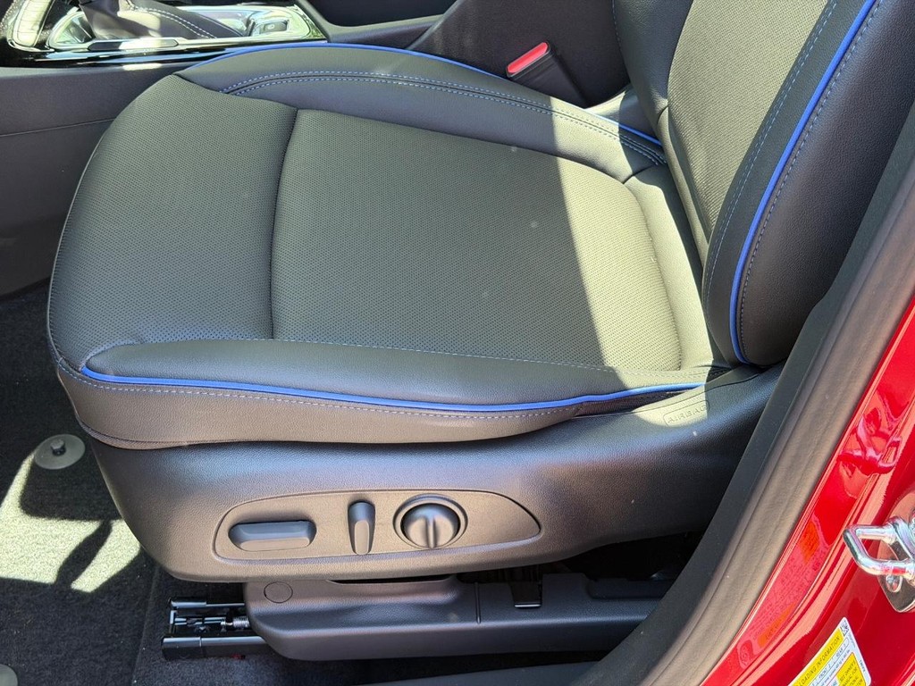 Buick Encore GX Vehicle Image 15