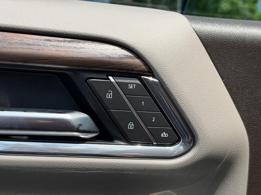 Buick Encore GX Vehicle Image 11