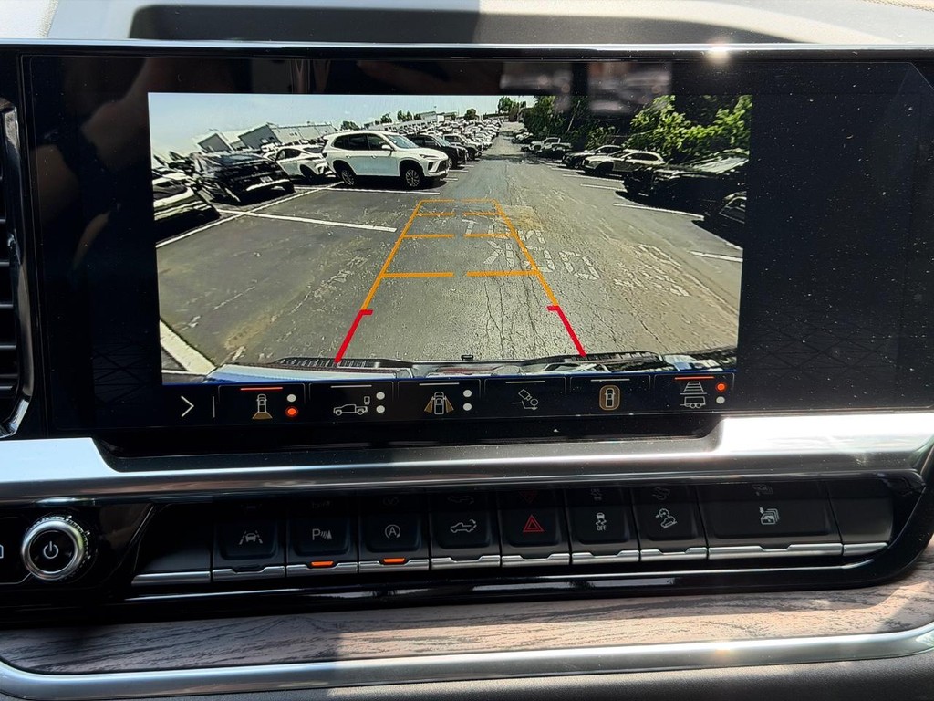 Buick Encore GX Vehicle Image 15