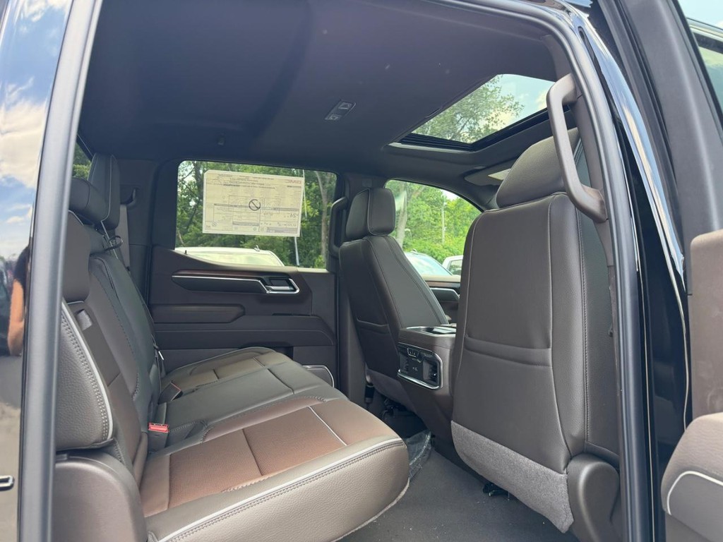 GMC Sierra 1500 Vehicle Image 04