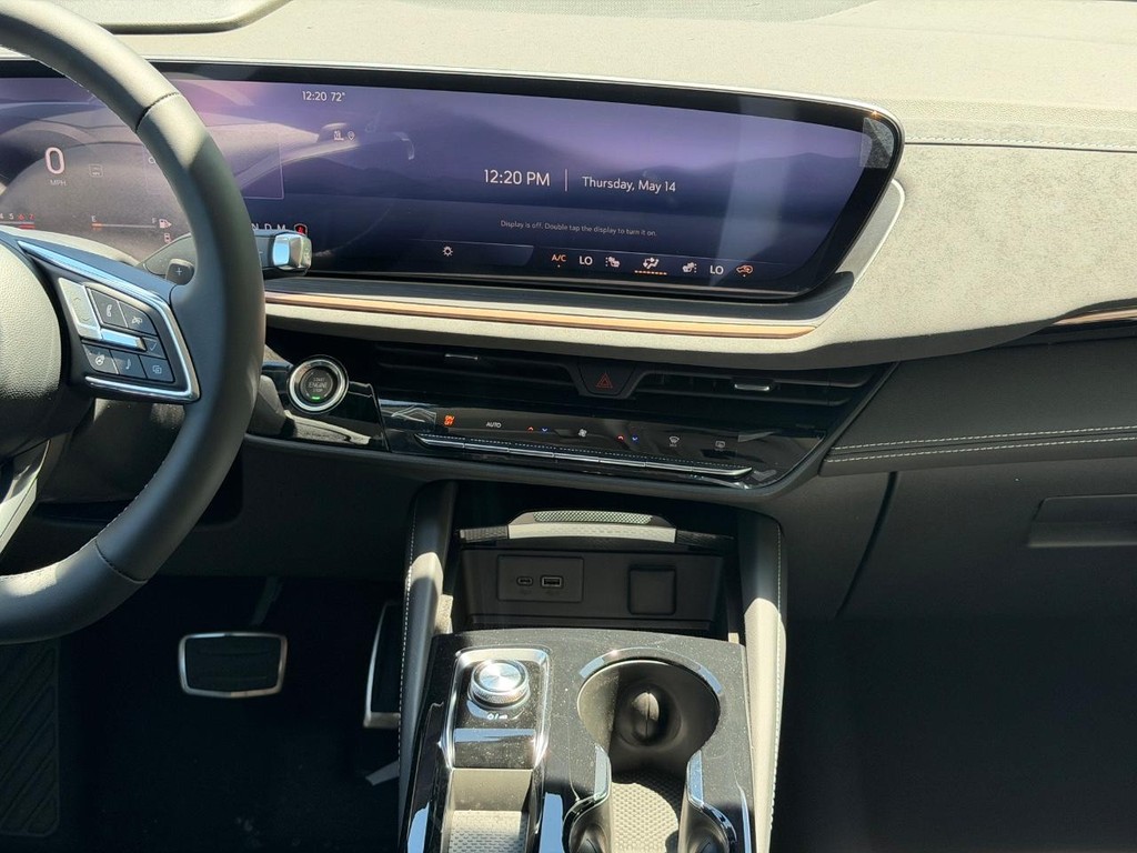 Buick Envision Vehicle Image 07