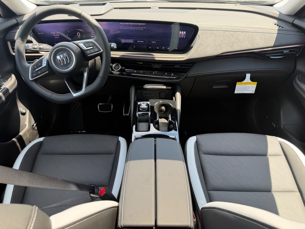 Buick Envision Vehicle Image 05
