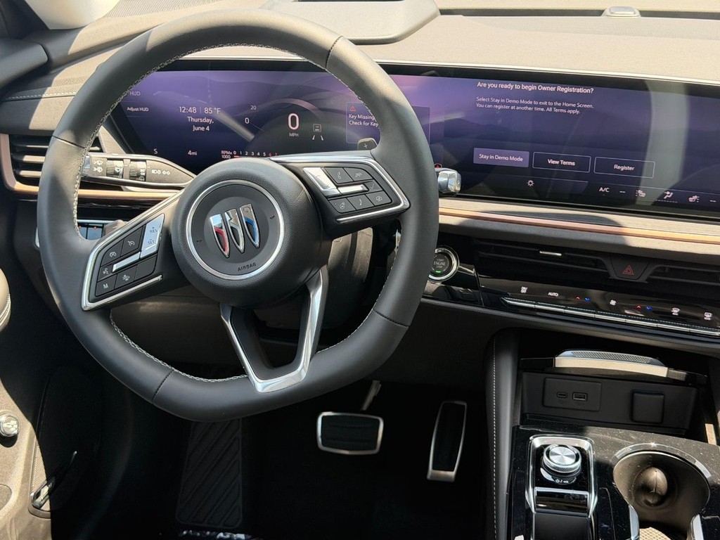 Buick Envision Vehicle Image 06