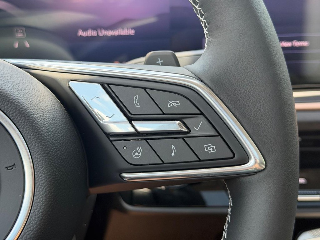 Buick Envision Vehicle Image 12