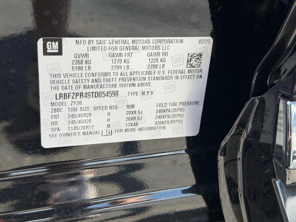 Buick Envision Vehicle Image 15