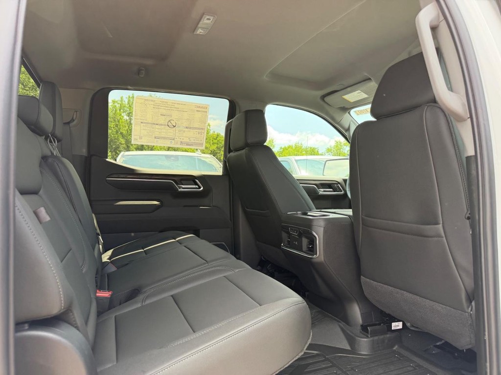 GMC Sierra 1500 Vehicle Image 04