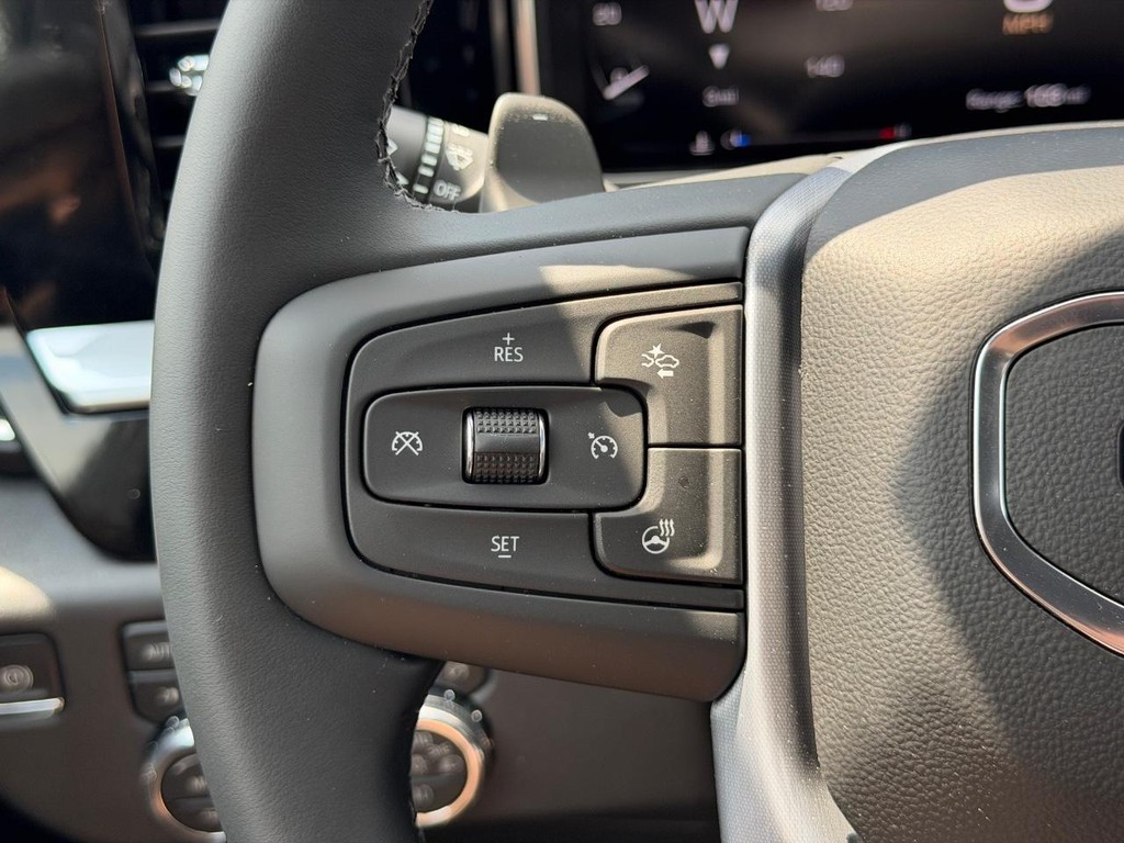 GMC Sierra 1500 Vehicle Image 13