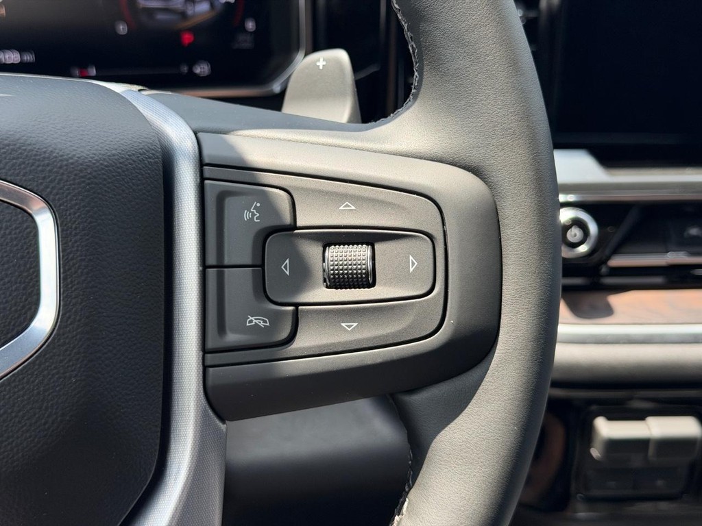 GMC Sierra 1500 Vehicle Image 14