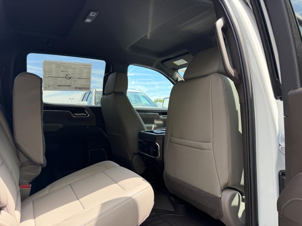 GMC Sierra 1500 Vehicle Image 04