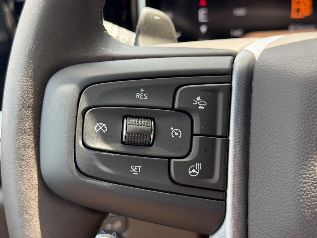 GMC Sierra 1500 Vehicle Image 12
