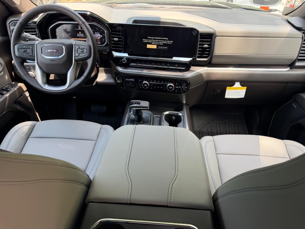 GMC Sierra 1500 Vehicle Image 05