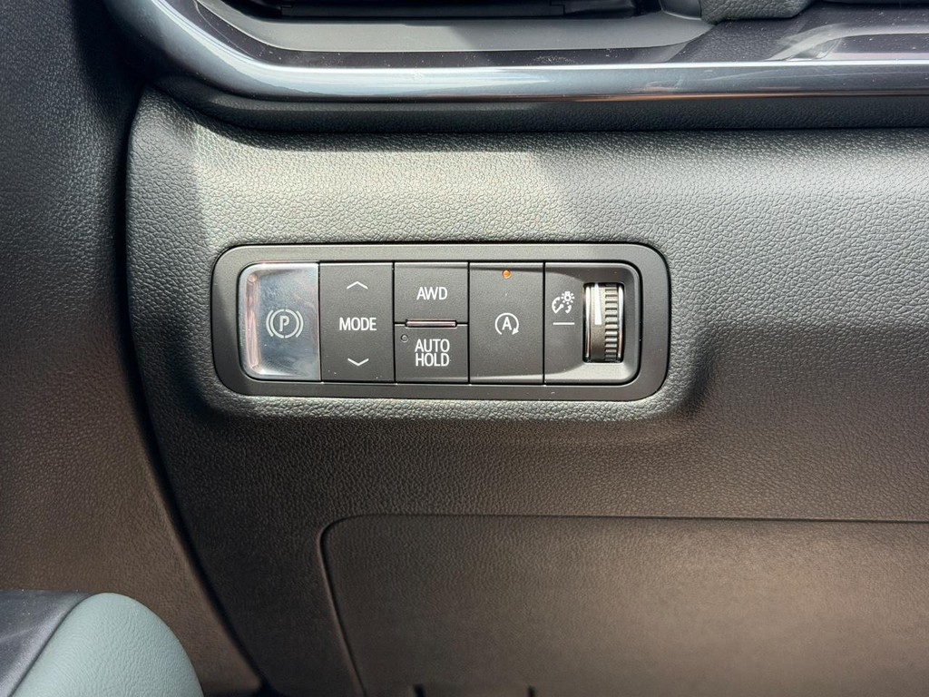 GMC Terrain Vehicle Image 09