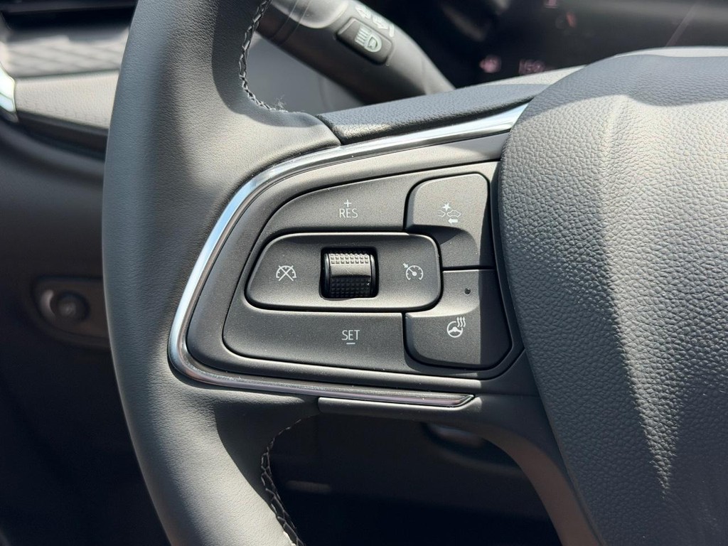 Buick Encore GX Vehicle Image 10