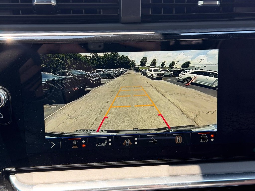 GMC Sierra 2500HD Vehicle Image 14