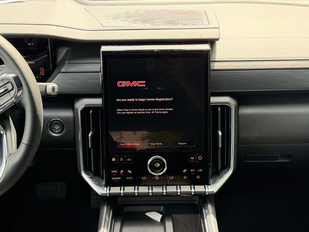 GMC Acadia Vehicle Image 08