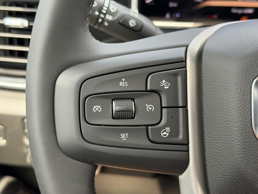 GMC Sierra 2500HD Vehicle Image 11