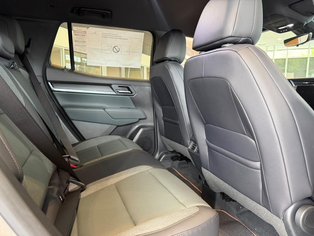 GMC Terrain Vehicle Image 04