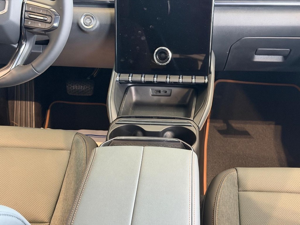 GMC Terrain Vehicle Image 08