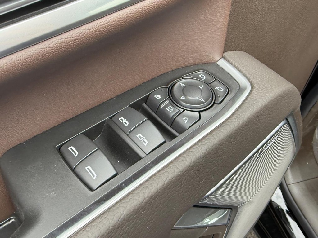 GMC Sierra 2500HD Vehicle Image 10