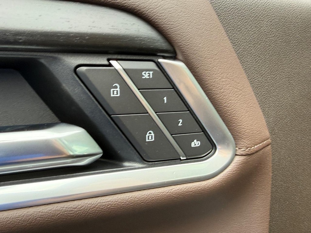 GMC Sierra 2500HD Vehicle Image 11