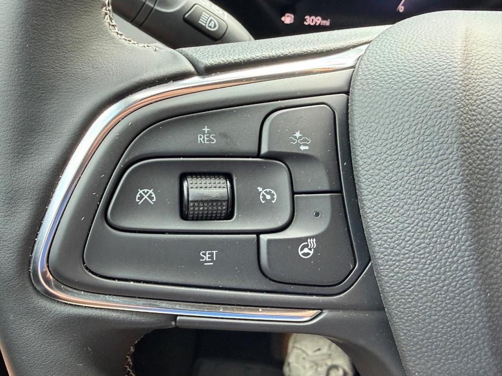 Buick Encore GX Vehicle Image 12