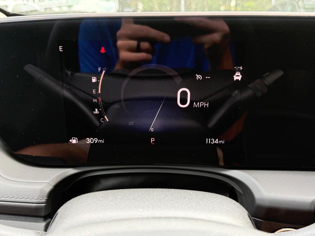 Buick Encore GX Vehicle Image 14