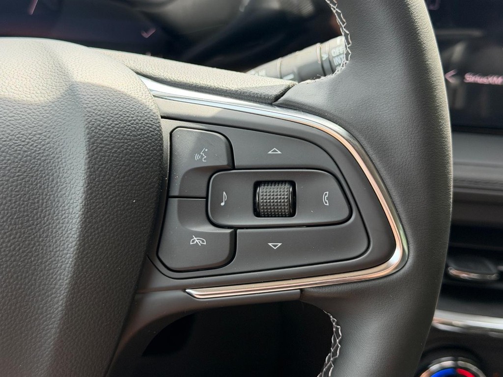 Buick Encore GX Vehicle Image 12