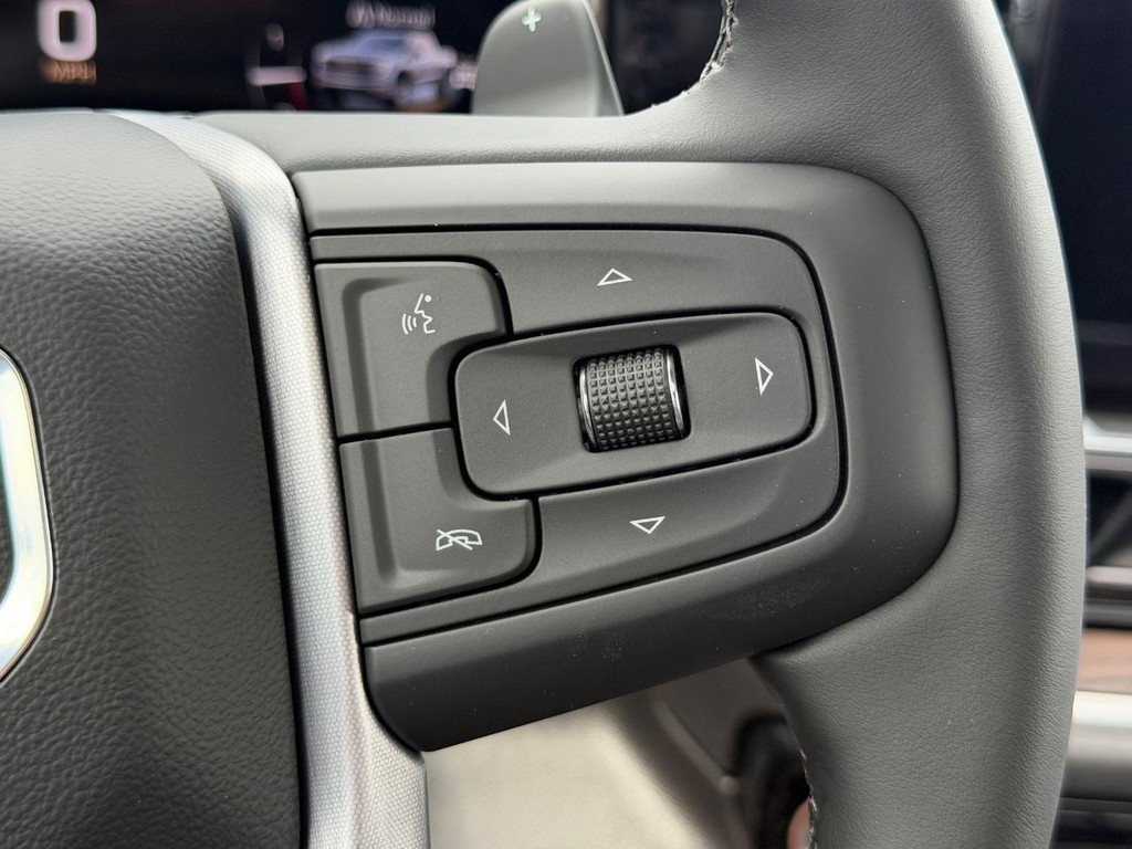 GMC Sierra 1500 Vehicle Image 12