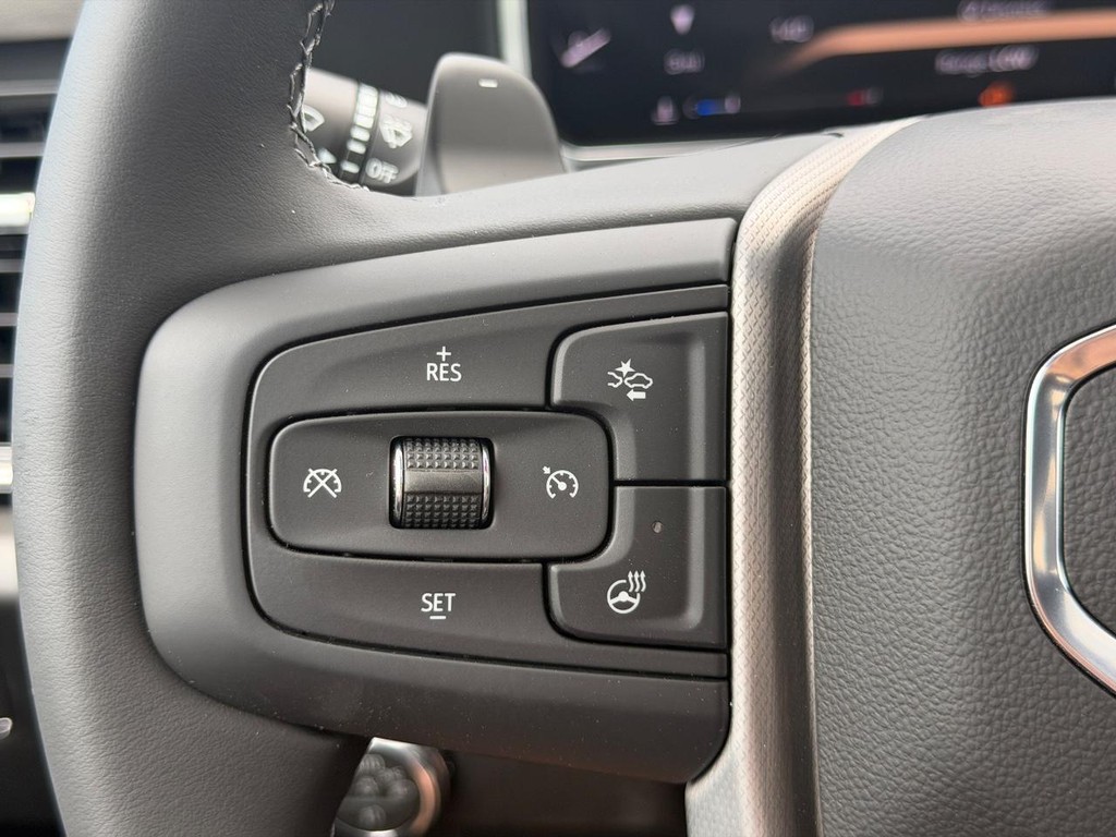 GMC Sierra 1500 Vehicle Image 11