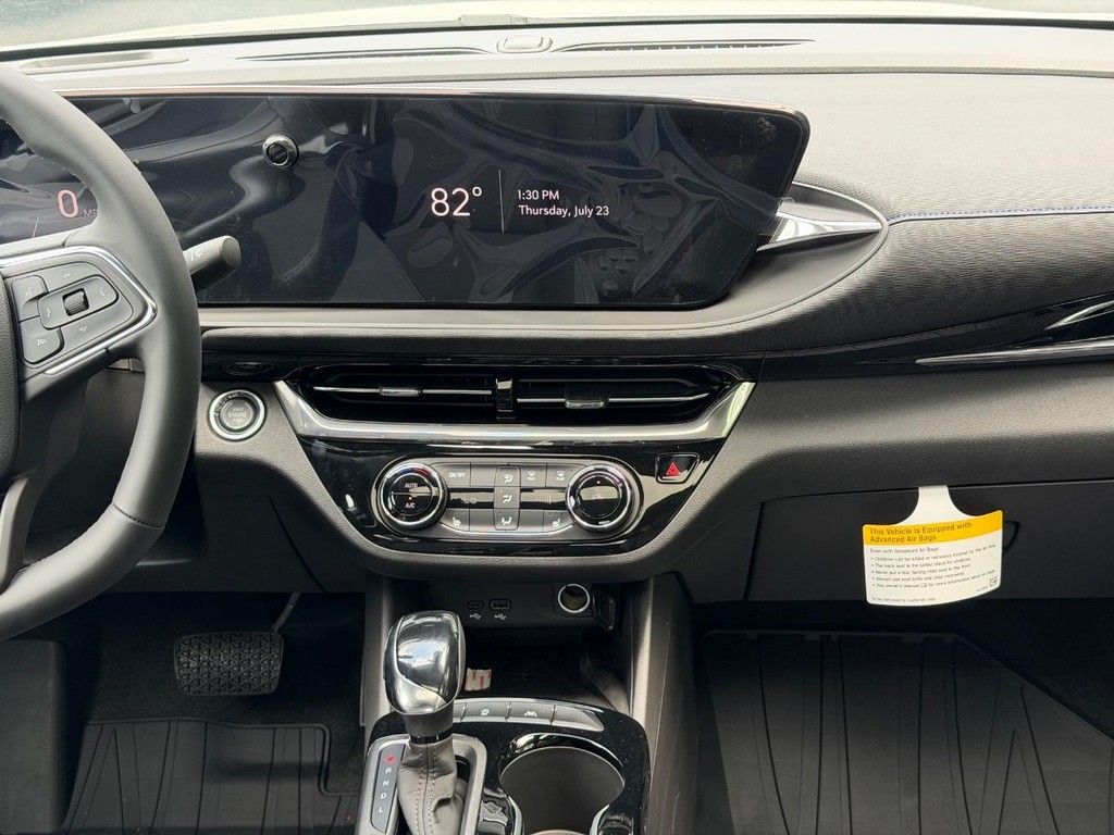 Buick Envista Vehicle Image 07