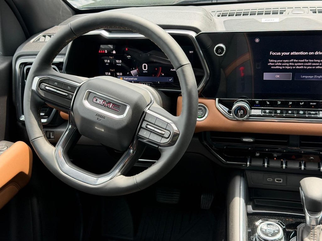 GMC Canyon Vehicle Image 06