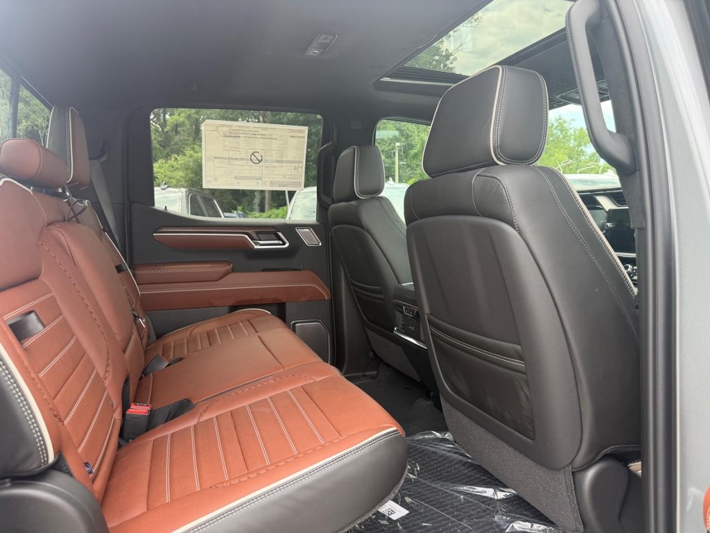 GMC Sierra 1500 Vehicle Image 04