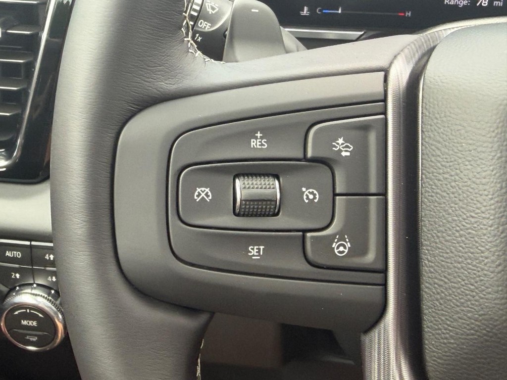 GMC Sierra 1500 Vehicle Image 11