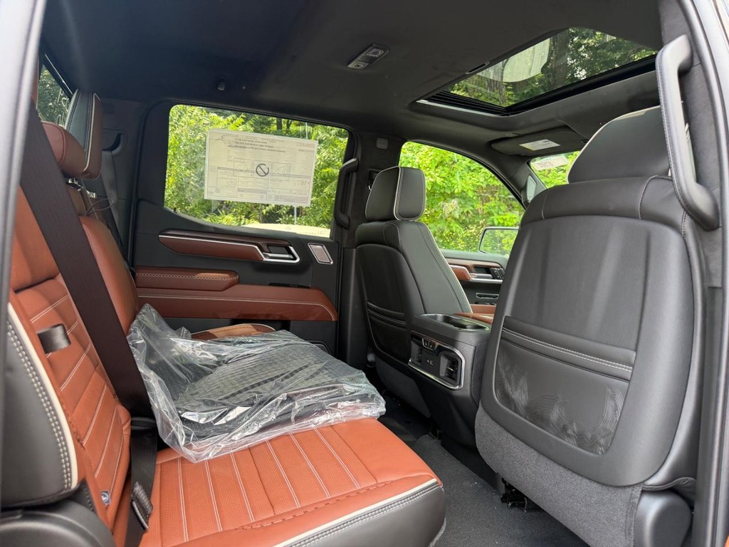 GMC Sierra 1500 Vehicle Image 04