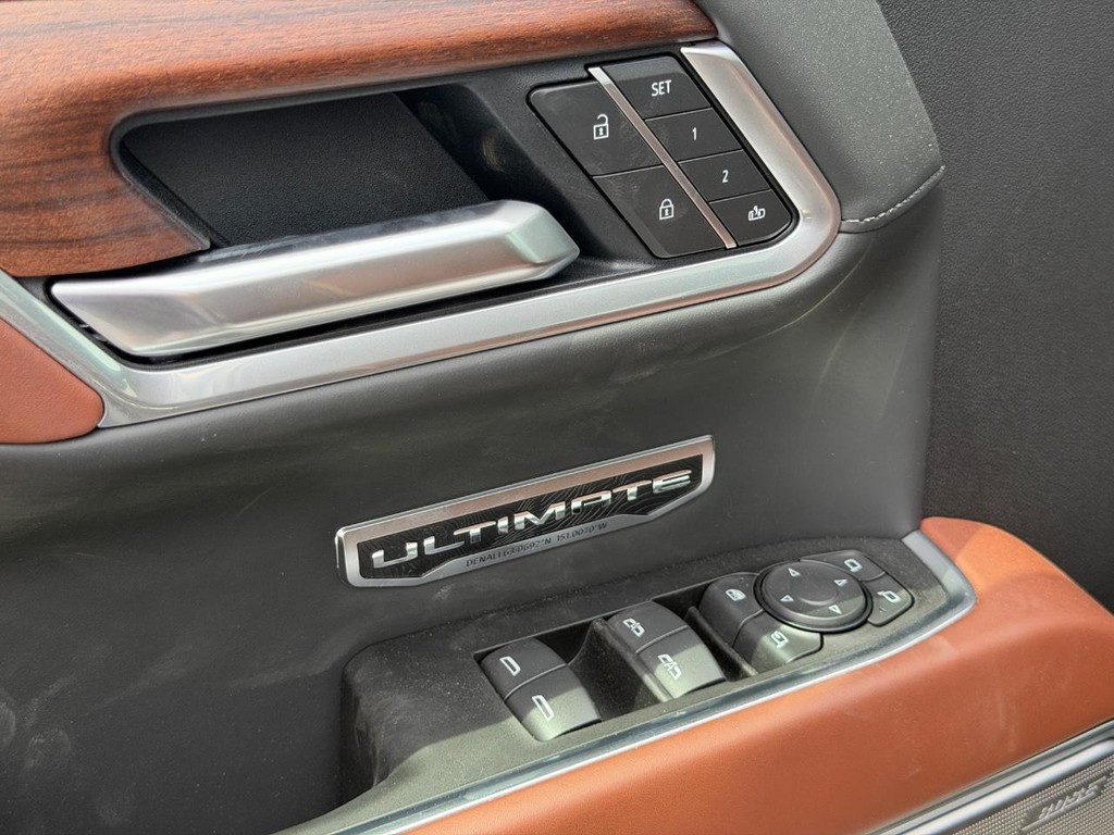 GMC Sierra 1500 Vehicle Image 09