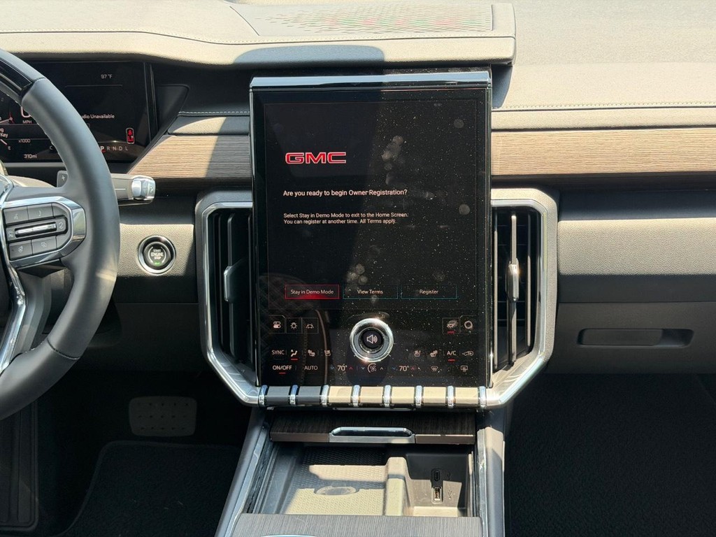 GMC Acadia Vehicle Image 07
