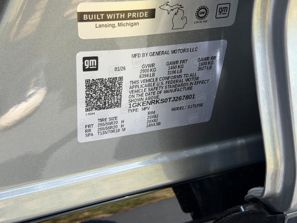 GMC Acadia Vehicle Image 16