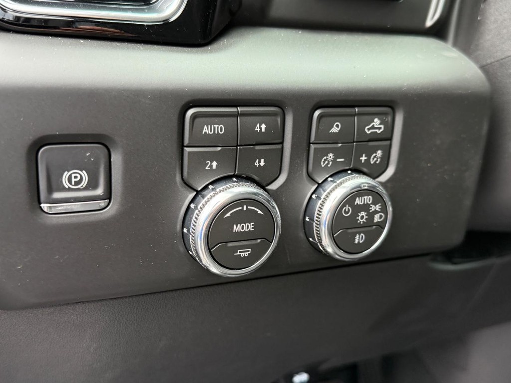 GMC Sierra 1500 Vehicle Image 13