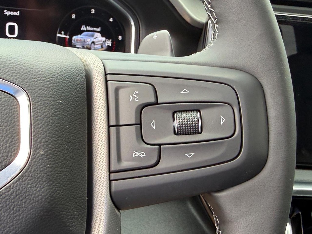 GMC Sierra 1500 Vehicle Image 15