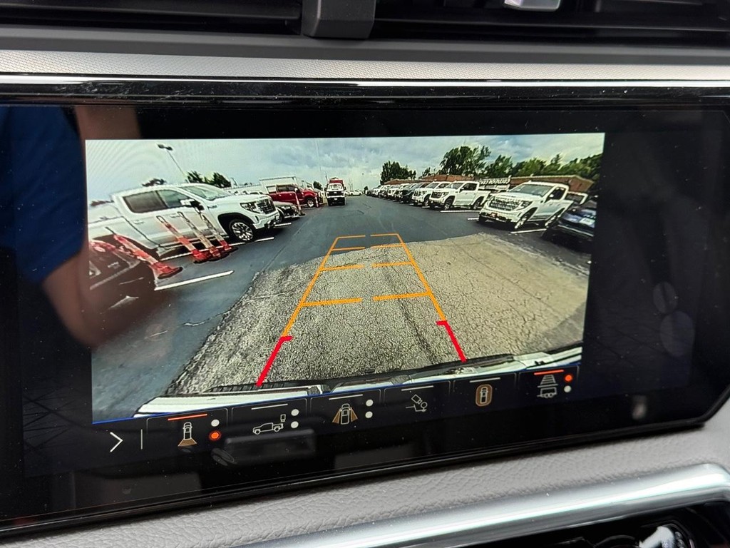 GMC Sierra 1500 Vehicle Image 17