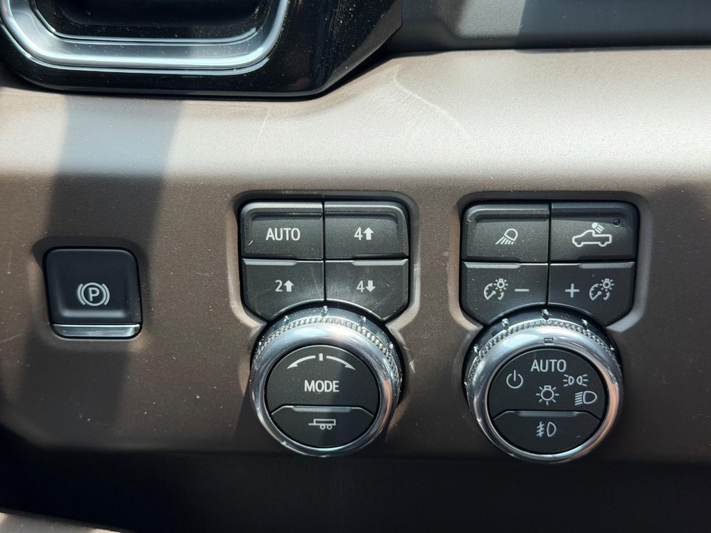 GMC Sierra 1500 Vehicle Image 10