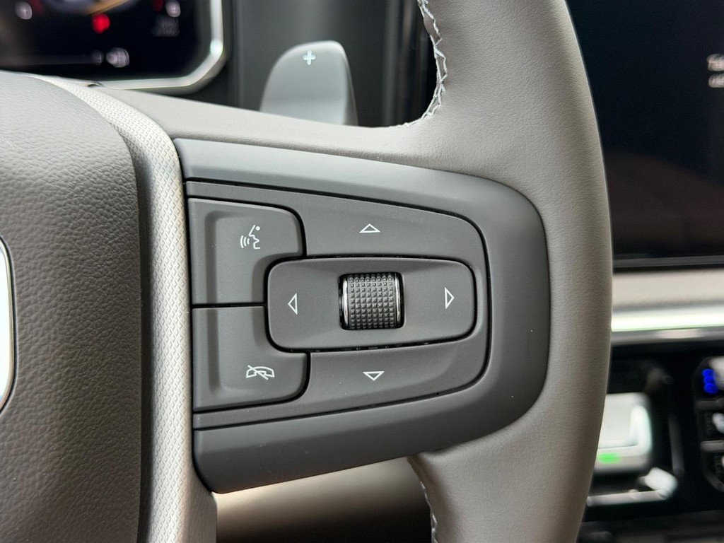 GMC Sierra 1500 Vehicle Image 12