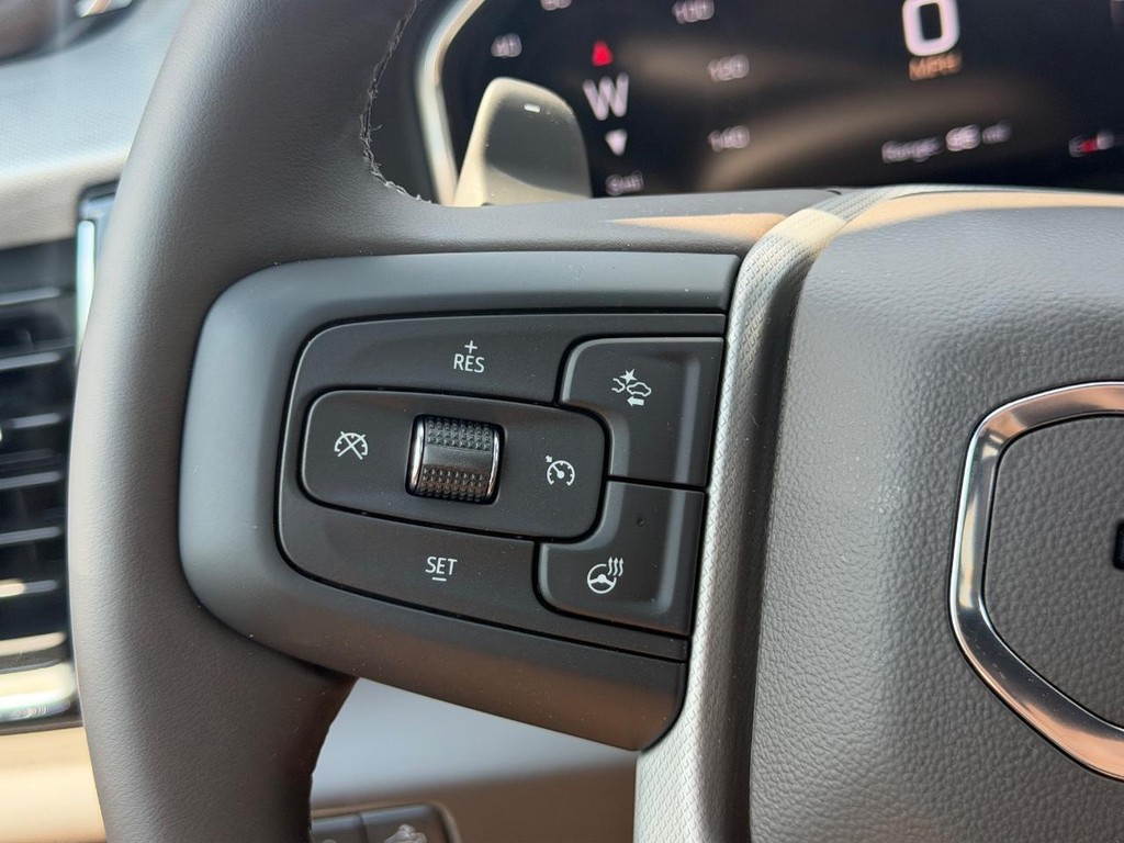 GMC Sierra 1500 Vehicle Image 11