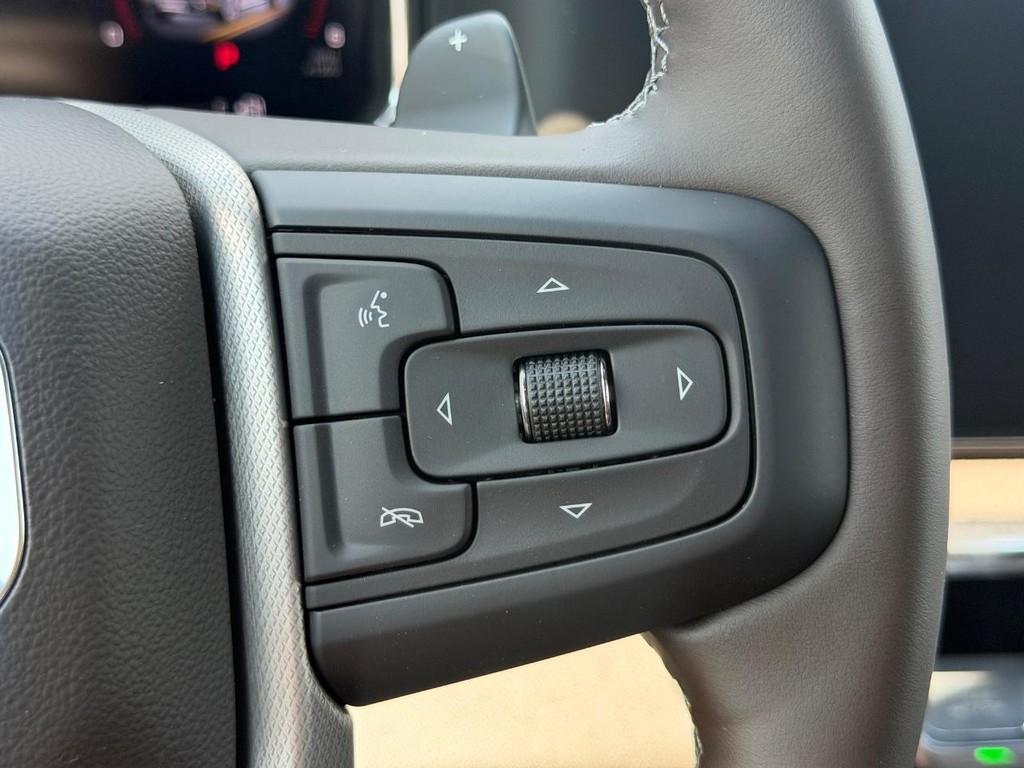 GMC Sierra 1500 Vehicle Image 12